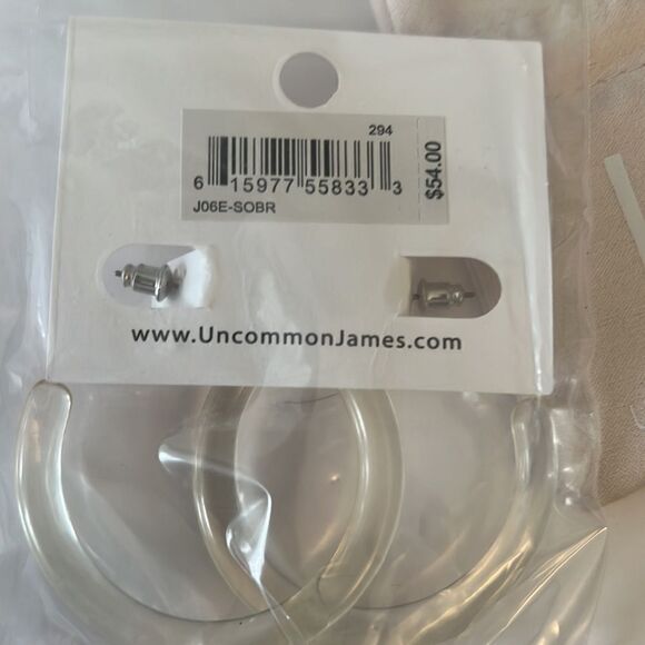 Uncommon James - SOBRO | LUCITE EARRINGS - NEW - Picture 4 of 4